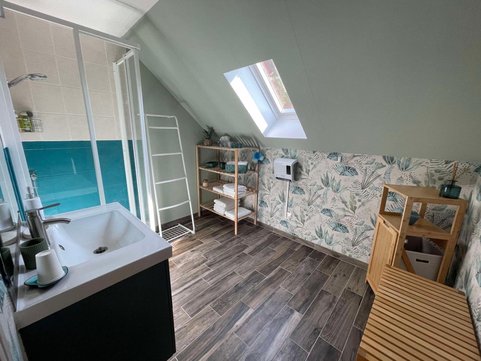 Des Roux Et Des Pious Suite De 35 A 60 M2 Et 3 Chambres Pour Groupe De 2 A 6 Personnes Civray-de-Touraine Ngoại thất bức ảnh